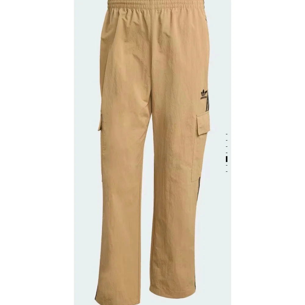 NEW Mens ADIDAS ORIGINALS CARGO Trefoil Track PANTS Small JY1392 Cardboard Brown